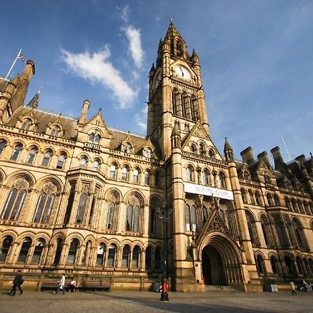 Travelodge Manchester Central Arena Exterior photo